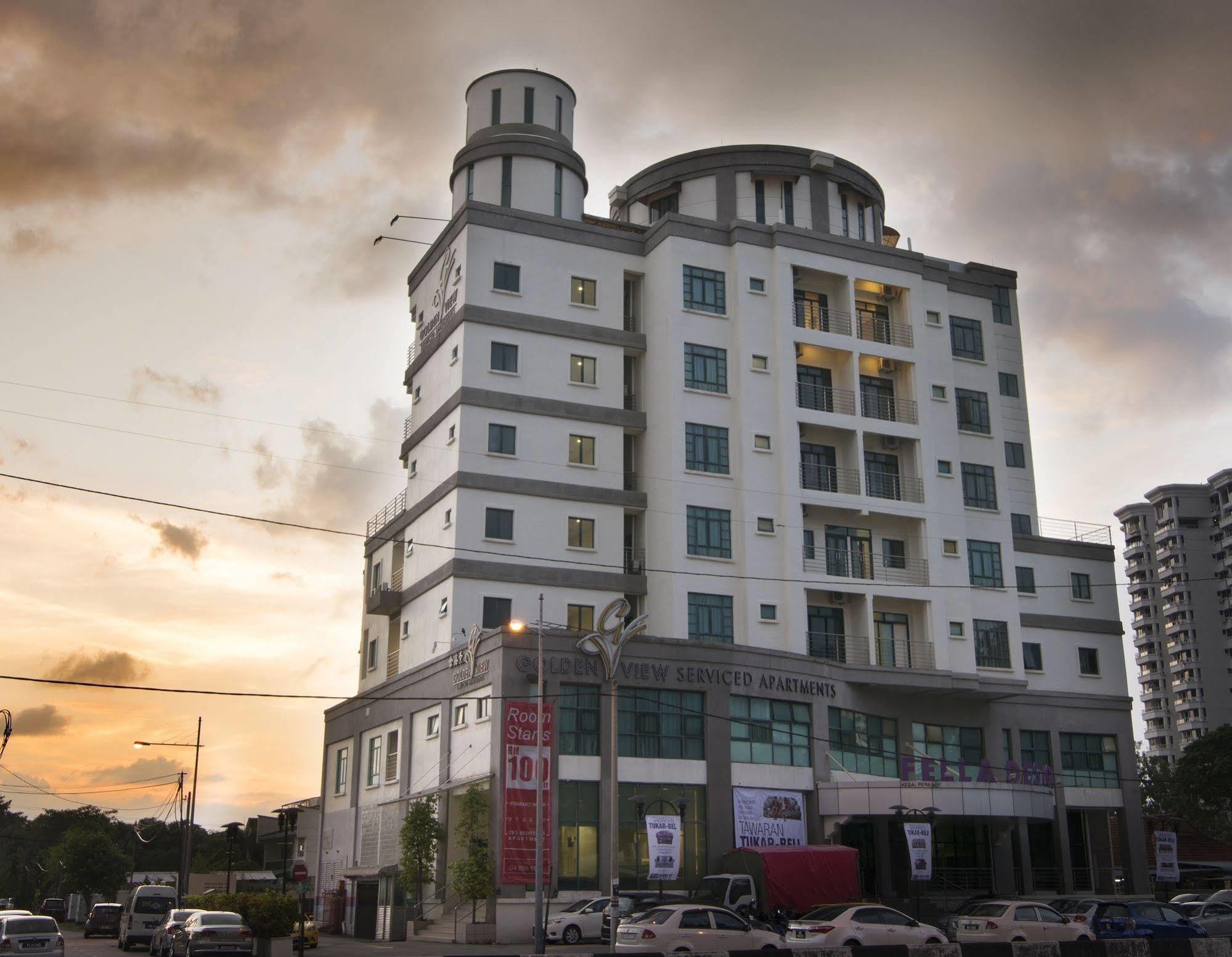 Golden View Serviced Apartments Tanjung Tokong Экстерьер фото