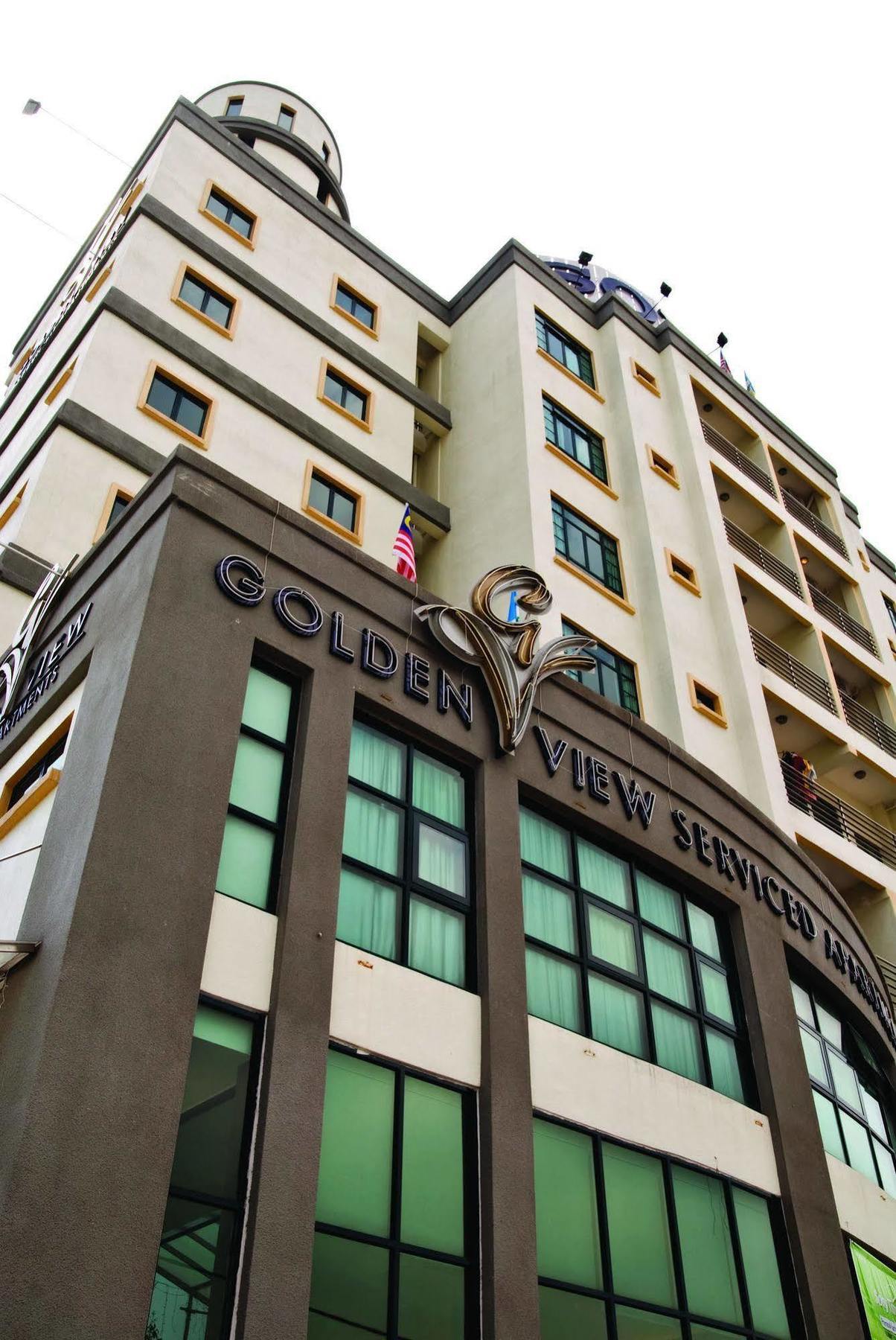 Golden View Serviced Apartments Tanjung Tokong Экстерьер фото